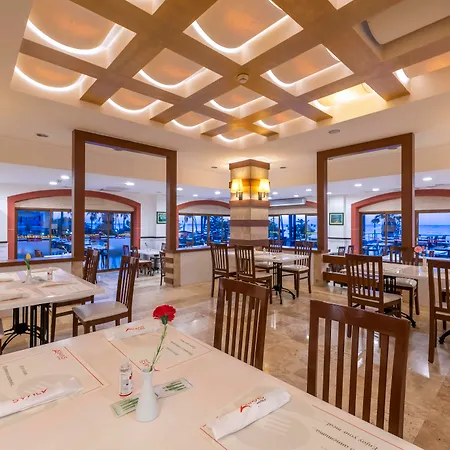 Labada Beach 5* Camyuva