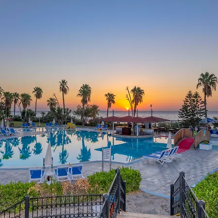Hotel Labada Beach 5*