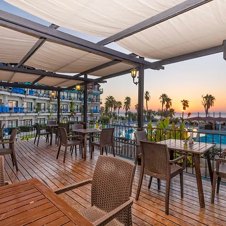 Hotel Labada Beach Camyuva