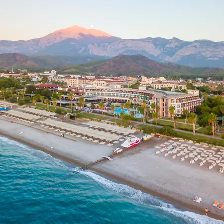 Labada Beach Hotel Camyuva